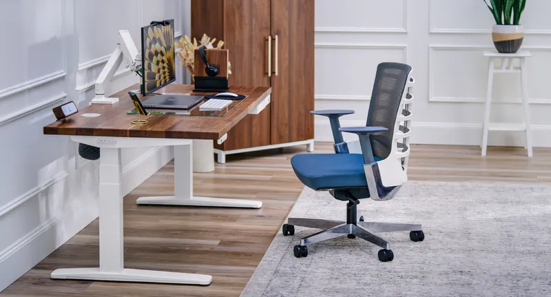 UPLIFT 2-Leg Standing Desk